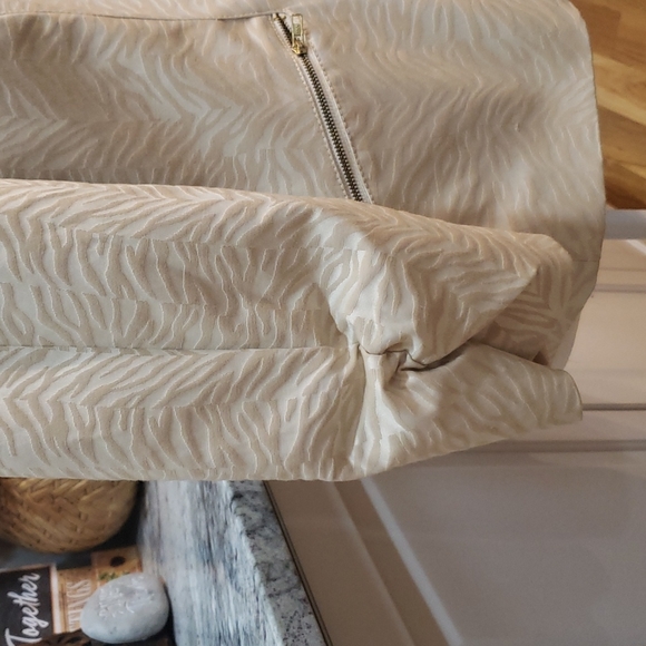 600 West Jacket - Picture 6 of 11